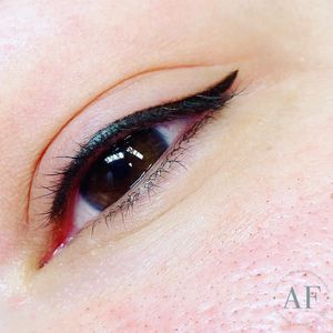 Semi Permanent Eyeliner Semi Permanent Eyeliner